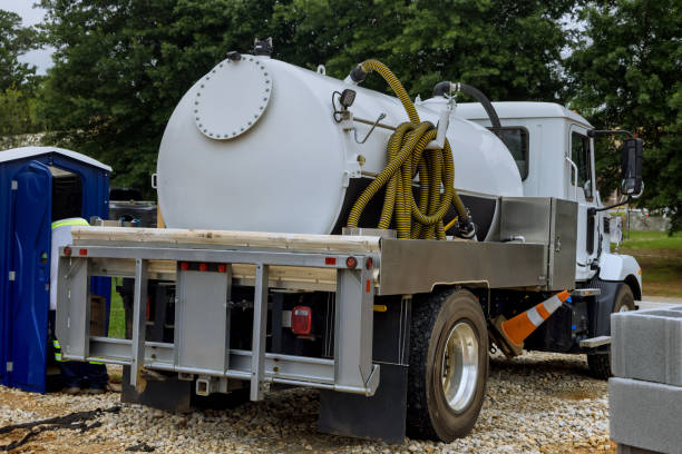Best Portable restroom trailer rental  in Tuscola, IL